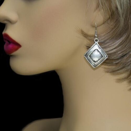 EARRINGS - 5168